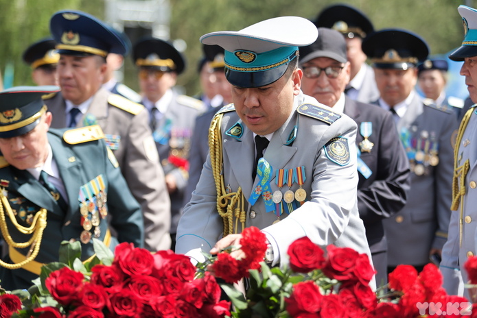 В Усть-Каменогорске празднуют 81 годовщину Великой Победы